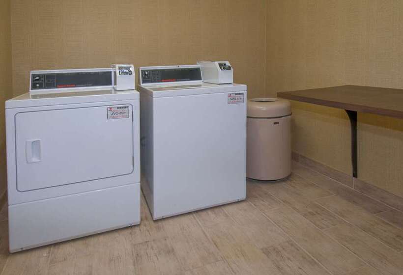 酒店 Hampton Inn Pampa