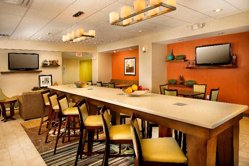 酒店 Hampton Inn Pampa