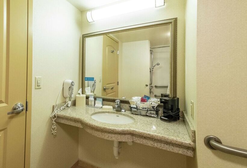 فندق Hampton Inn Presque Isle Maine