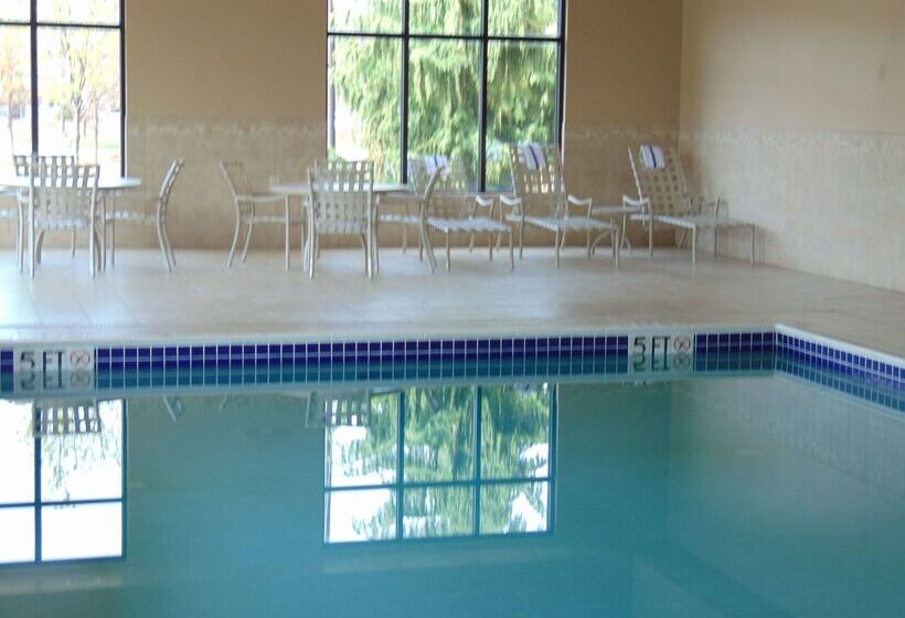 호텔 Hampton Inn & Suites Clevelandmentor