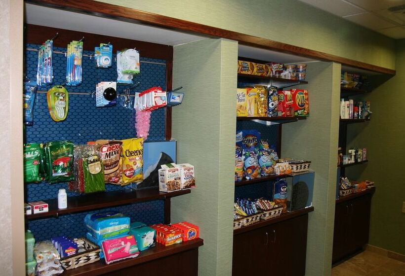 فندق Hampton Inn & Suites Clevelandmentor