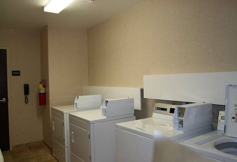 فندق Hampton Inn & Suites Clevelandmentor