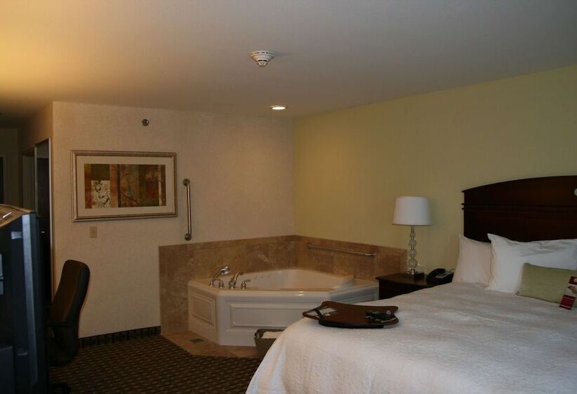 호텔 Hampton Inn & Suites Clevelandmentor