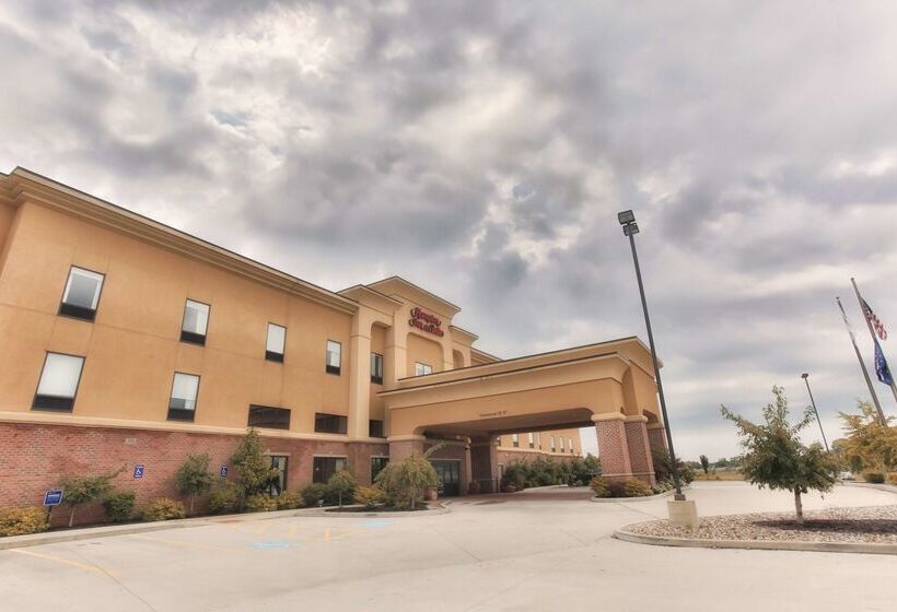 فندق Hampton Inn & Suites Middlebury