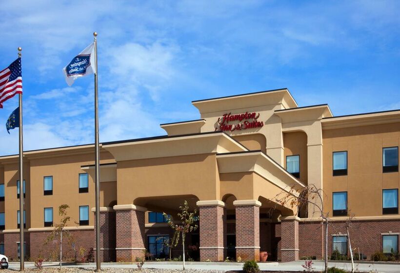 فندق Hampton Inn & Suites Middlebury