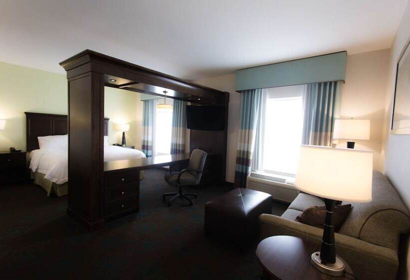 فندق Hampton Inn & Suites Middlebury