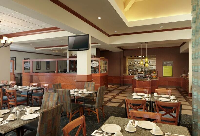 هتل Hilton Garden Inn Milford