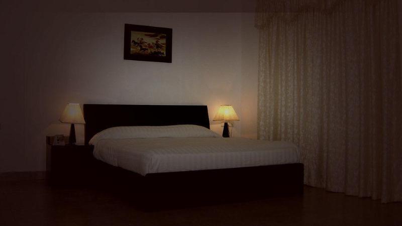 His Majesty S Hotel And Apartments