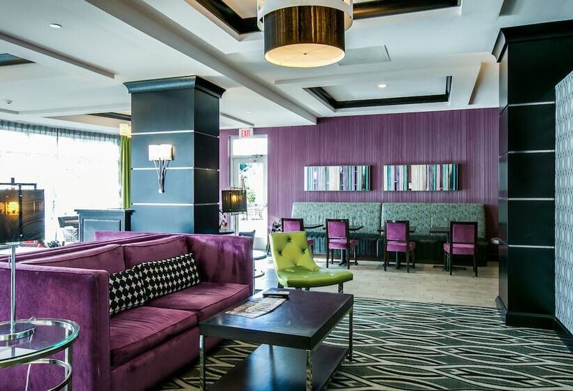 호텔 Holiday Inn Express & Suites Charleston Arpt Conv Ctr Area, An Ihg