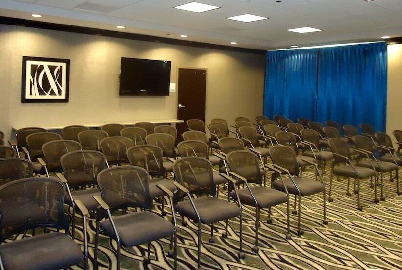 호텔 Holiday Inn Express & Suites Charleston Arpt Conv Ctr Area, An Ihg