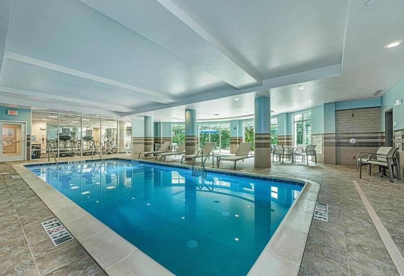 호텔 Holiday Inn Express & Suites Charleston Arpt Conv Ctr Area, An Ihg