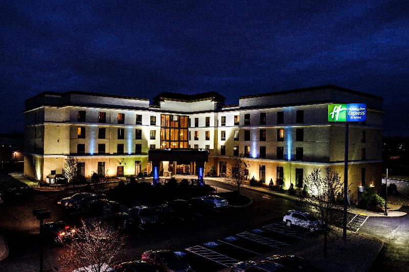 호텔 Holiday Inn Express Harrisburg West, An Ihg