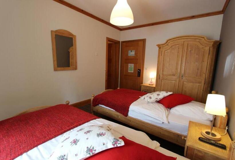 בית מלון כפרי Hôtel De Ville