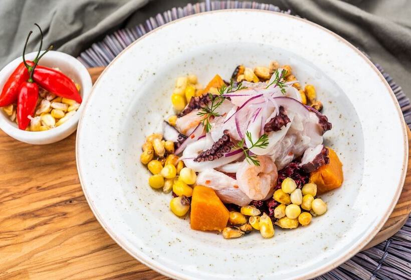 هتل Ibis Bogota Museo