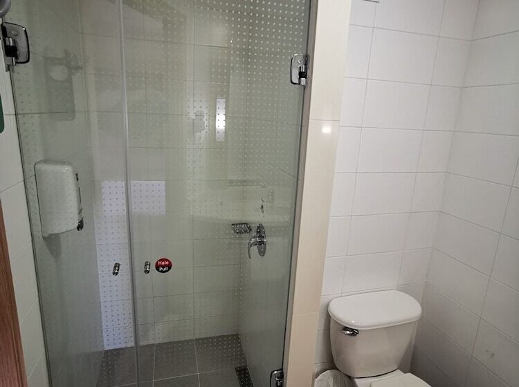 هتل Ibis Bogota Museo