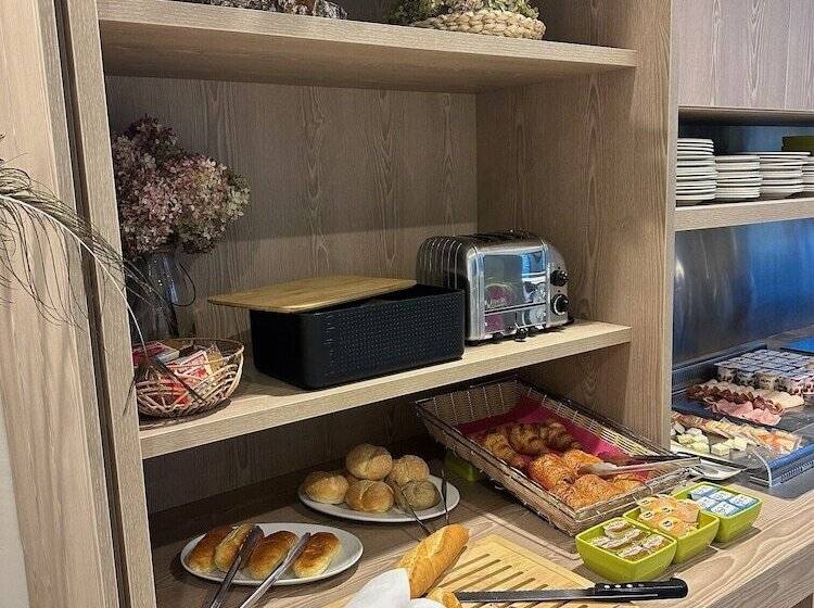 Отель Ibis Heverlee Leuven