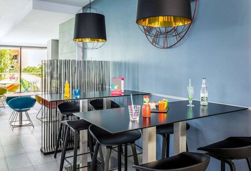 בית מלון כפרי Ibis Styles Paris Porte Dorleans