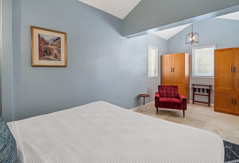 בית מלון כפרי Kasa La Flora And Impala Miami Beach