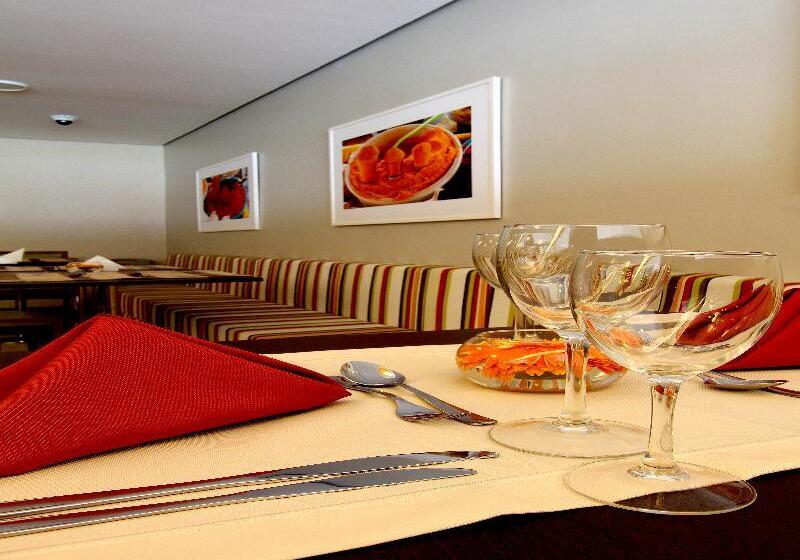 בית מלון כפרי Intercity Salvador