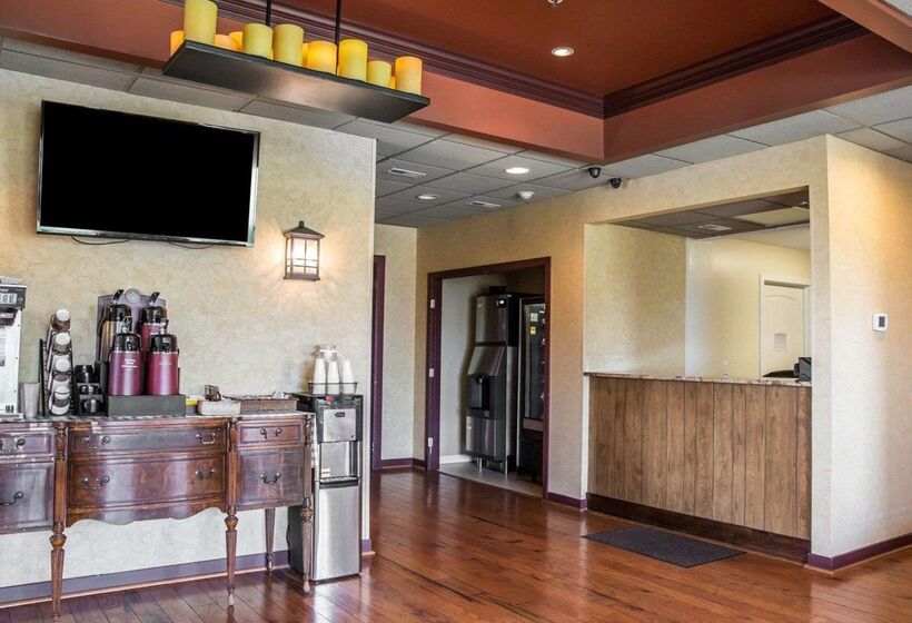 Island Inn & Suites, Ascend Hotel Collection