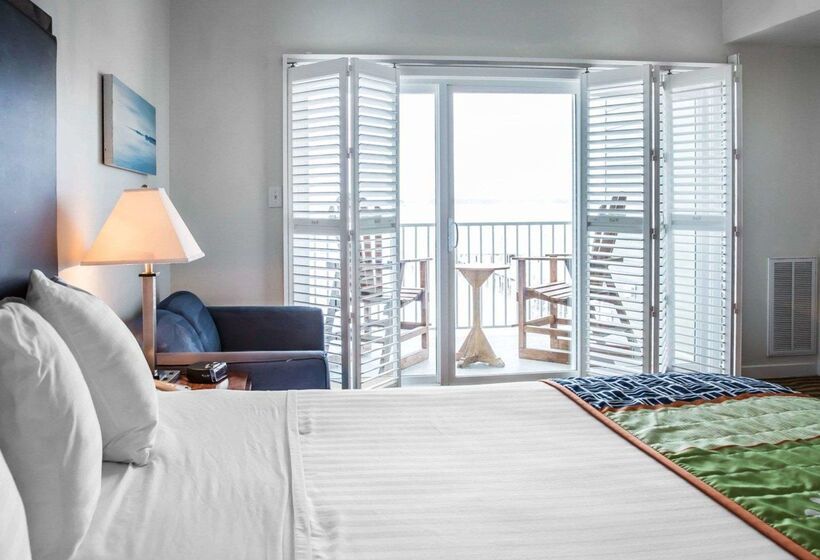 Island Inn & Suites, Ascend Hotel Collection