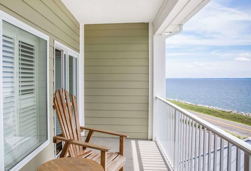 Island Inn & Suites, Ascend Hotel Collection