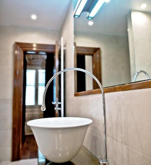 هتل Jupiter Luxury