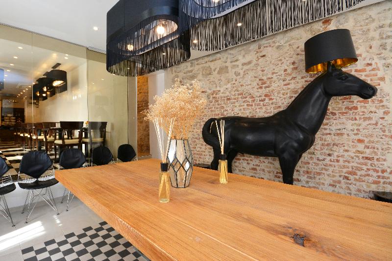 هتل Jupiter Luxury