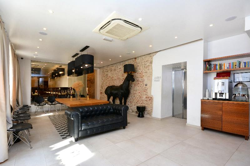 هتل Jupiter Luxury