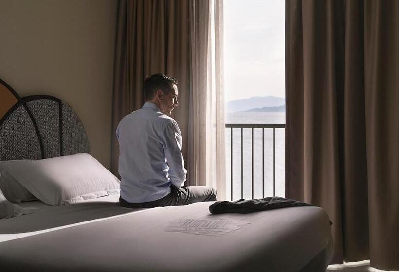 ホテル La Pietra Restaurant & Spa