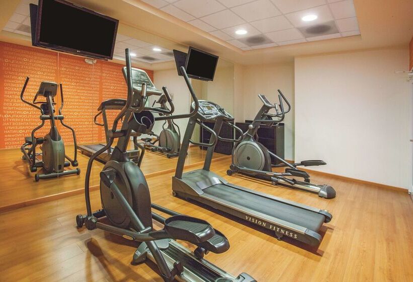 فندق La Quinta By Wyndham San Luis Potosi