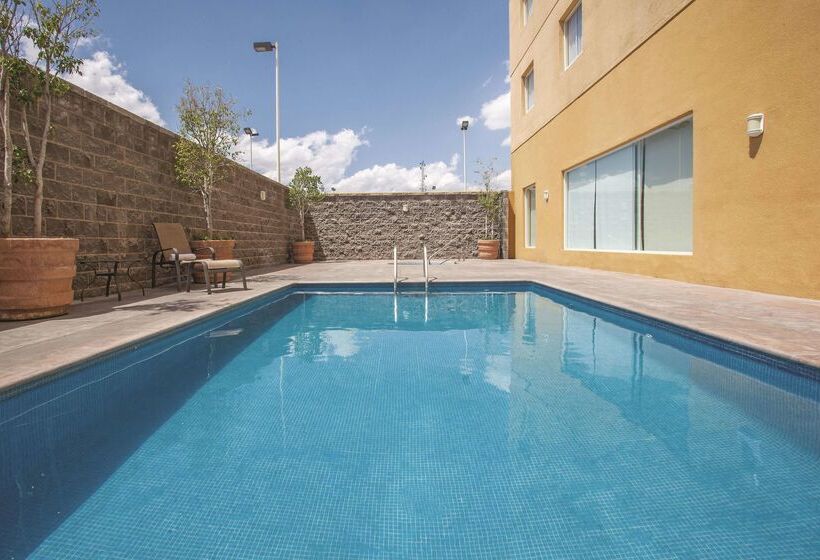 فندق La Quinta By Wyndham San Luis Potosi