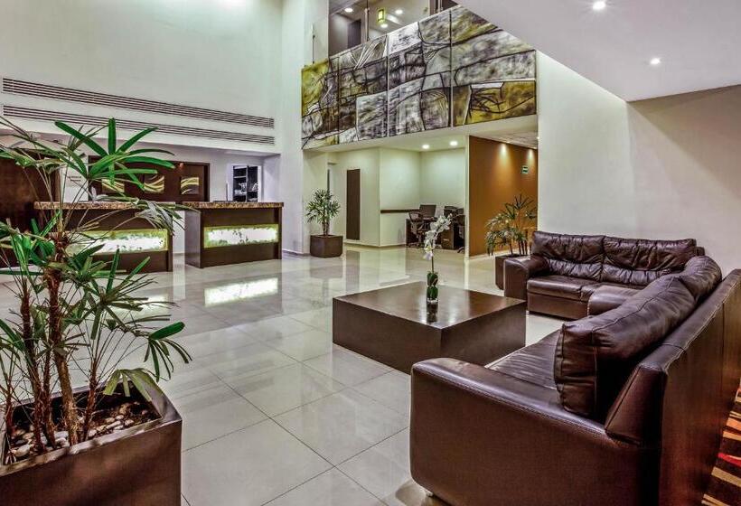 فندق La Quinta By Wyndham San Luis Potosi