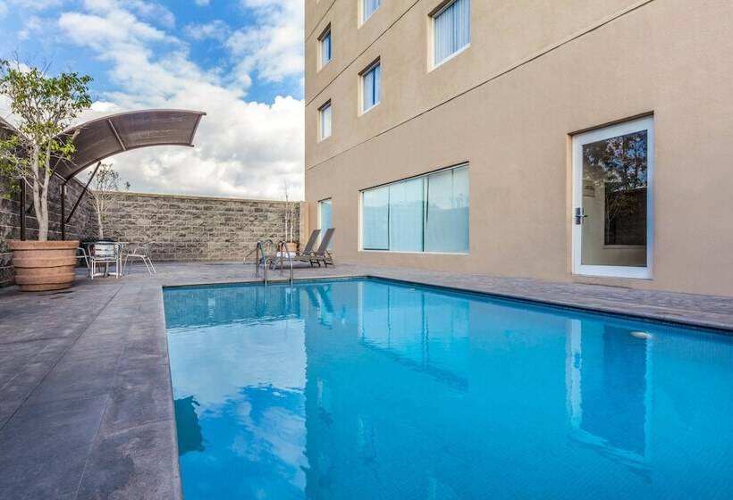 فندق La Quinta By Wyndham San Luis Potosi