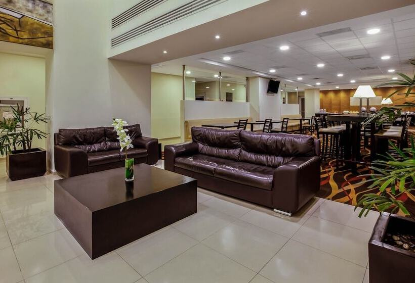 فندق La Quinta By Wyndham San Luis Potosi