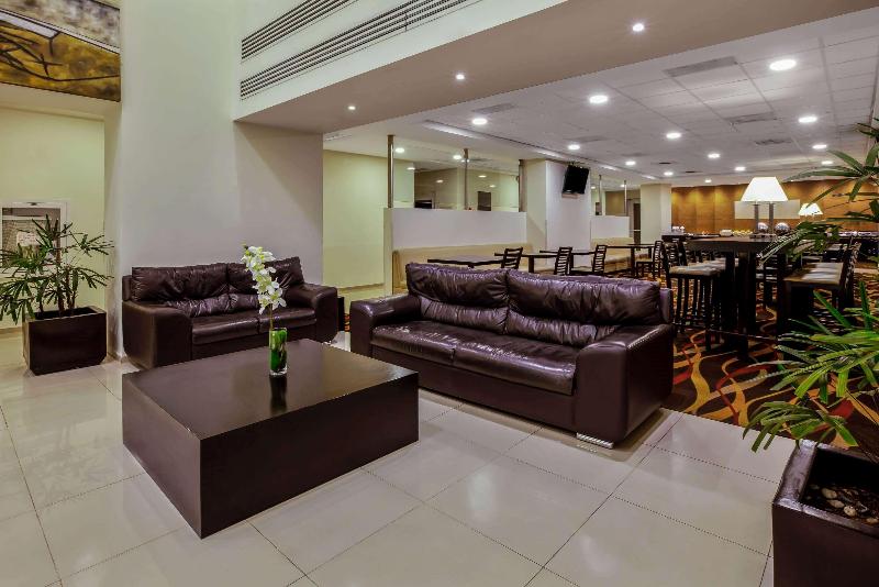 فندق La Quinta By Wyndham San Luis Potosi