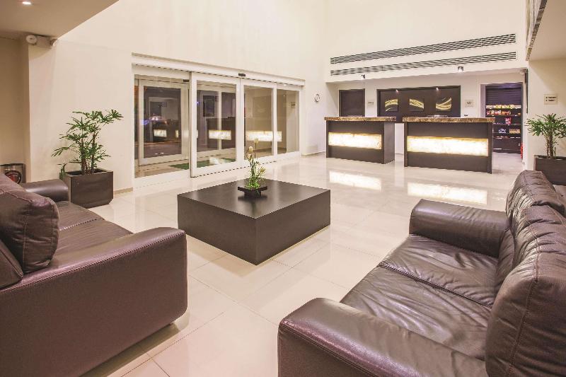 فندق La Quinta By Wyndham San Luis Potosi
