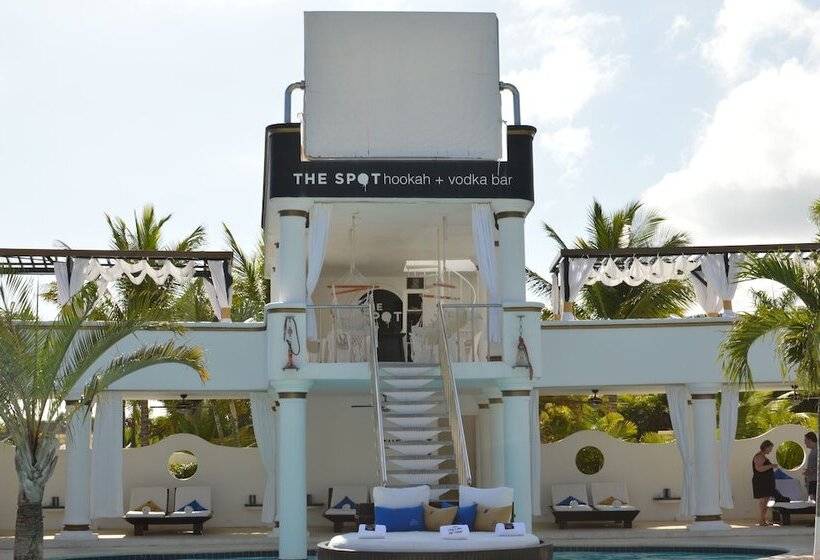 호텔 Lifestyle Royal Suites