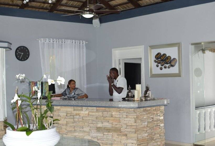 호텔 Lifestyle Royal Suites