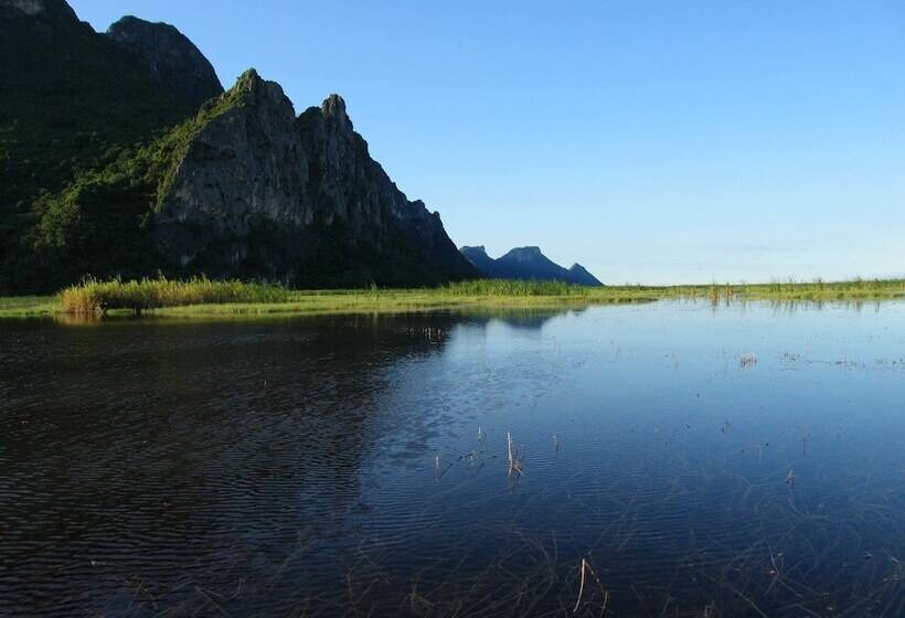 호텔 Long Beach Inn