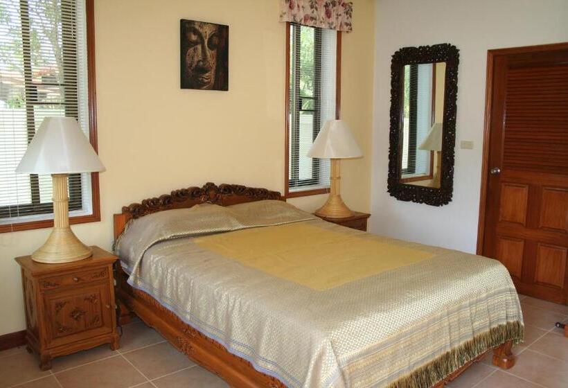 בית מלון כפרי Long Beach Inn