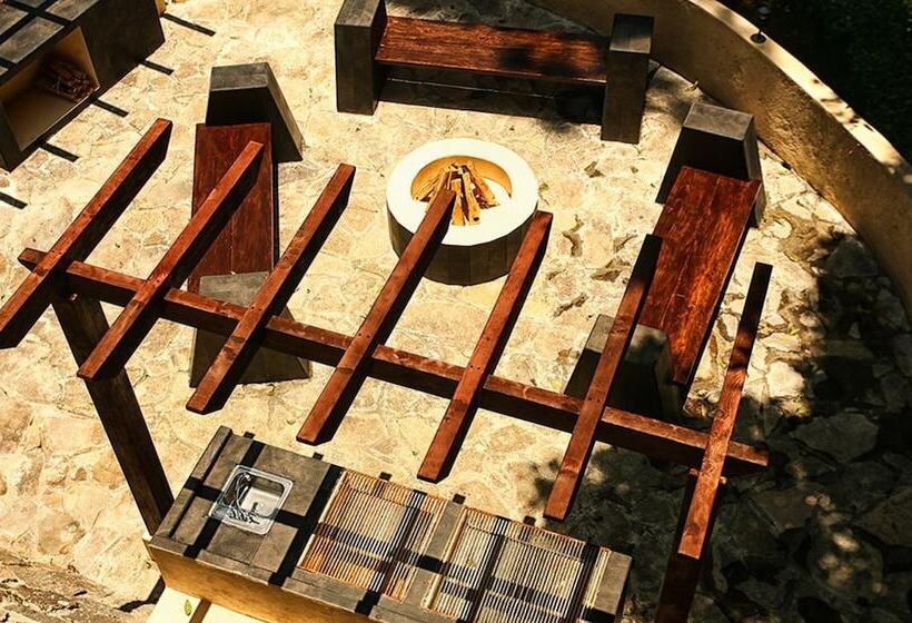 Loto Azul Hotel & Spa