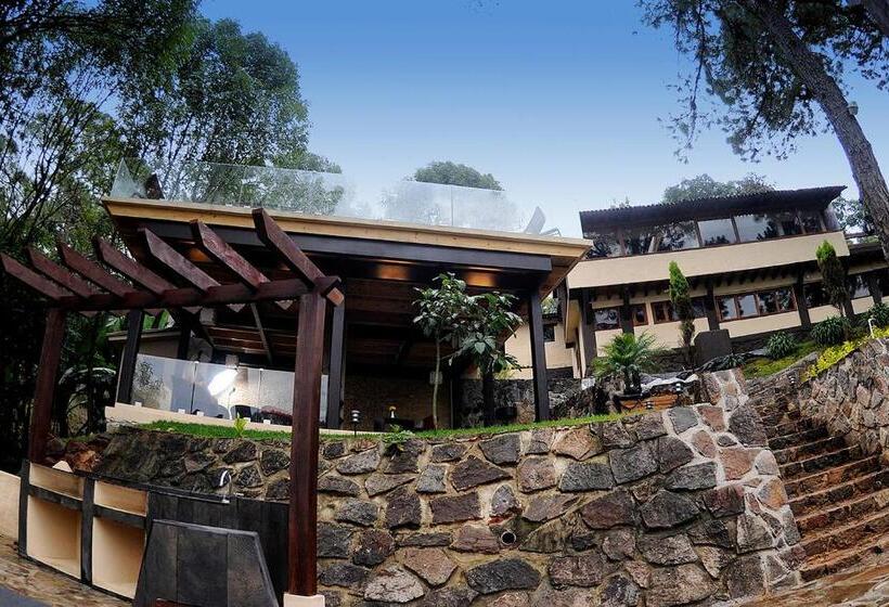 Loto Azul Hotel & Spa