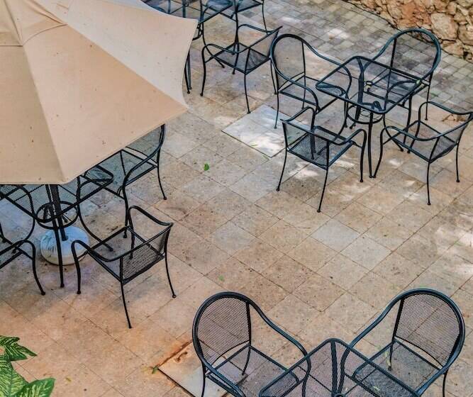 בית מלון כפרי Maison Del Embajador