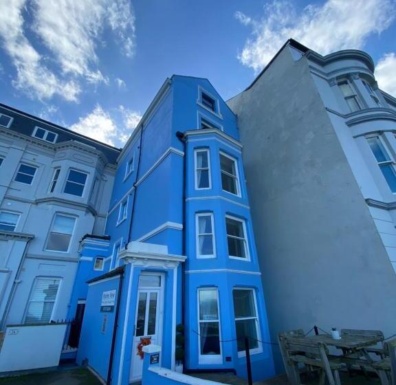 בית מלון כפרי Marine View Guest House