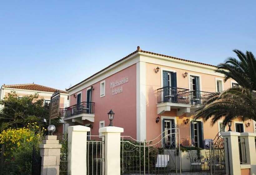 فندق Michaelia