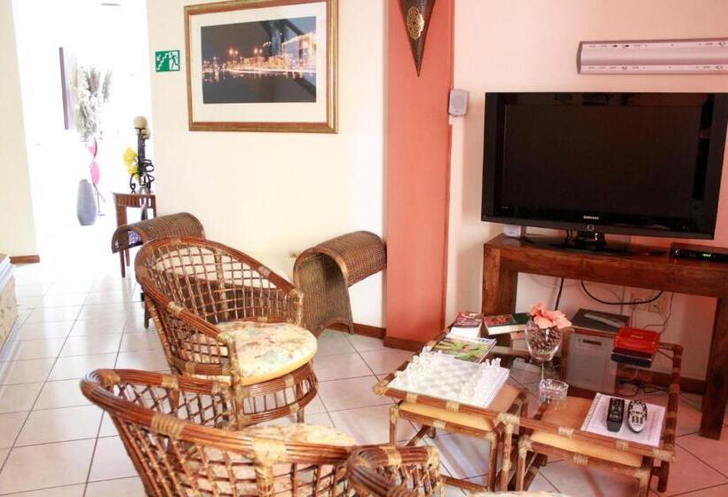 호텔 Mindelo Residencial