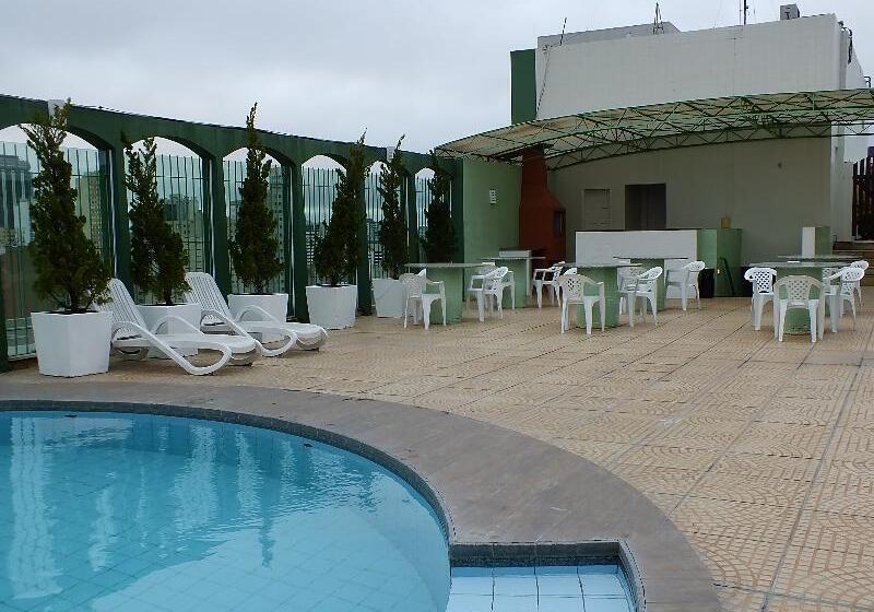 호텔 Nacional Inn Curitiba Estação Shopping