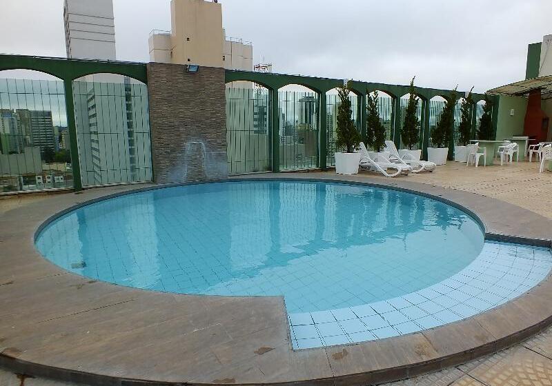 호텔 Nacional Inn Curitiba Estação Shopping