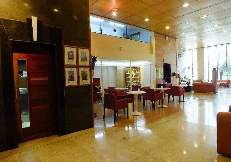 호텔 Nacional Inn Curitiba Estação Shopping